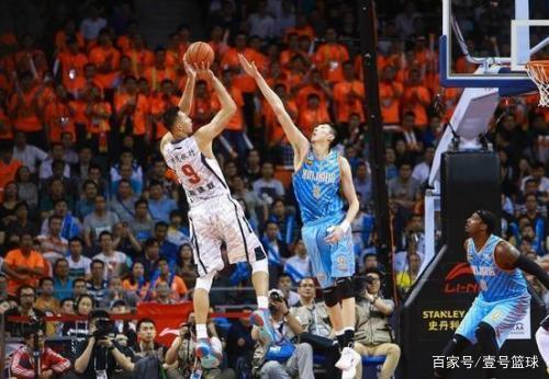 阿丽娜·萨巴伦卡当选年度最佳女网球员.