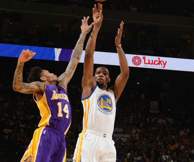 内维尔：曼联得选个世界级的资深主帅；不支持索帅当临时主帅